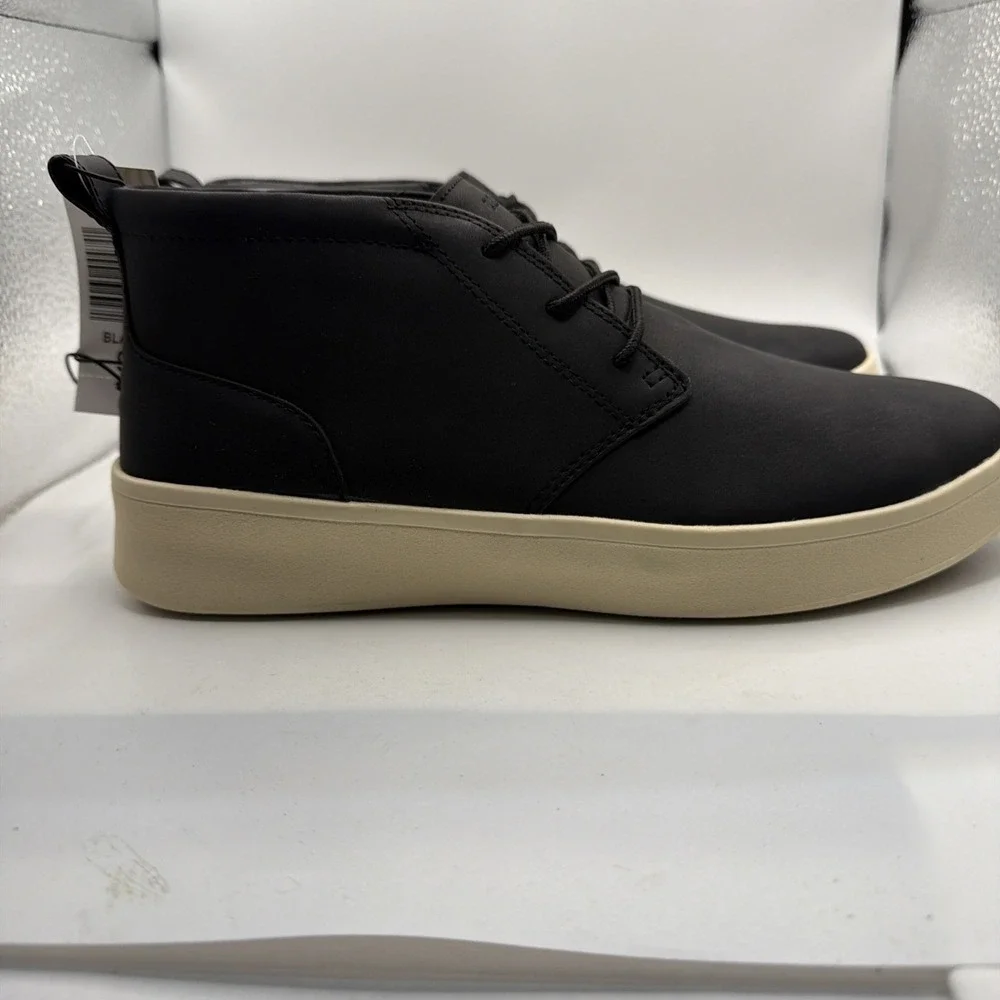 Izod Palmer Chukka Boots Men's Black Faux Leather Memory Foam Lace Up Casual - 8